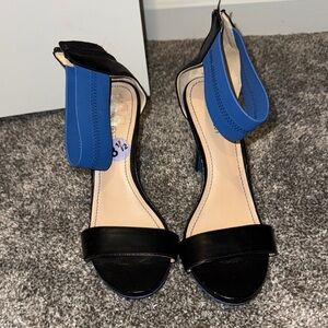 Nine West Black and Blue Heels Elegant Design
